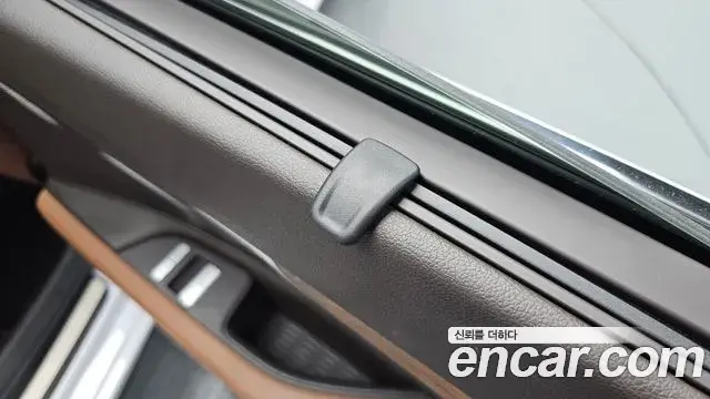 Genesis G80 2022 — Şəkil 16/40