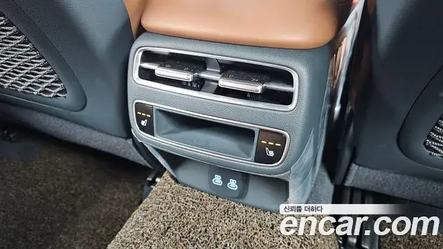 Genesis GV70 2026 — ფოტო 10/32