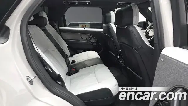 Land Rover Range Rover Sport 2025 — Photo 11/20