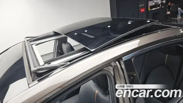 Toyota Camry 2018 — Фото 15/20