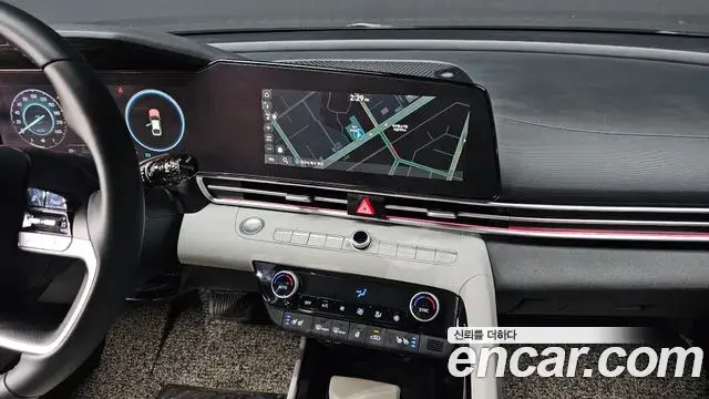 Hyundai The New Avante Hybrid 2021 — Photo 20/30
