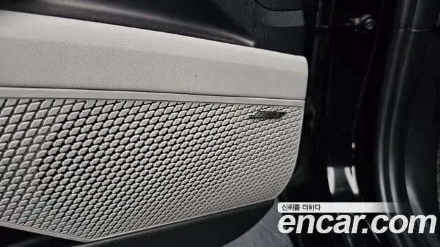 Hyundai The New Avante Hybrid 2021 — Photo 30/30