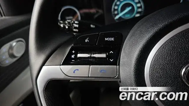 Hyundai The New Avante Hybrid 2021 — Photo 10/30