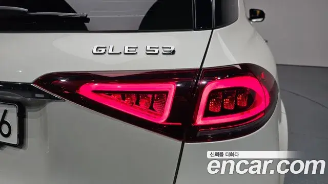 Mercedes-Benz GLE-Class 2022 — ფოტო 1/41