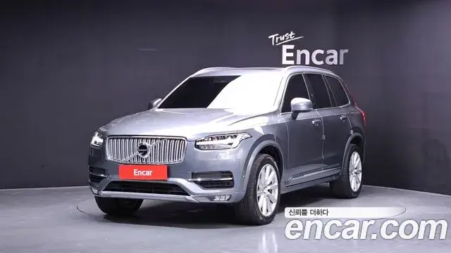 Volvo XC90 2019 — Фото 9/20