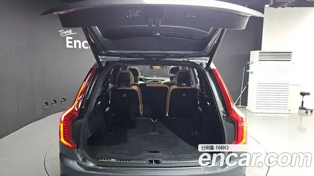 Volvo XC90 2019 — Фото 20/20
