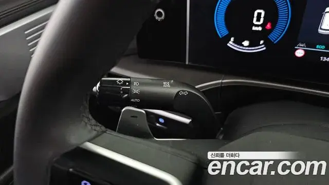 Hyundai Santa Fe 2024 — Photo 23/30