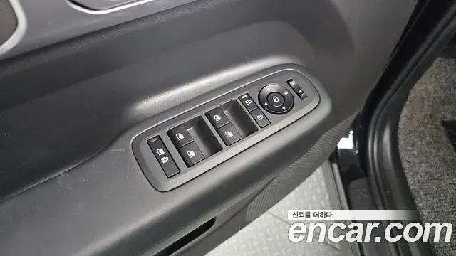 Hyundai Santa Fe 2024 — Photo 17/30