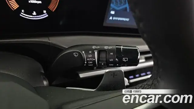 Hyundai Santa Fe 2024 — Photo 27/30