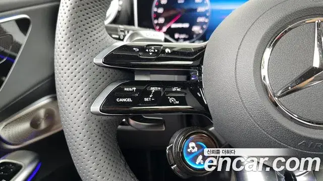 Mercedes-Benz GLC-Class 2025 — Şəkil 19/33