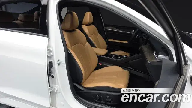 Kia K5 2022 — Şəkil 34/34