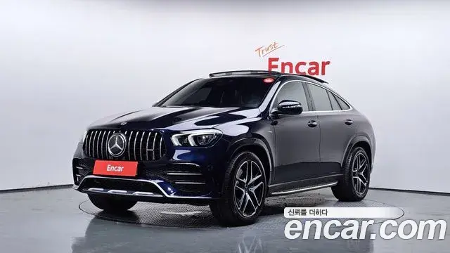 Mercedes-Benz GLE-Class 2021 — Photo 2/37