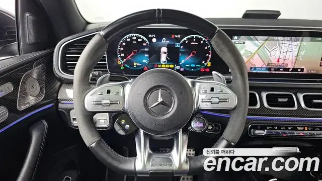 Mercedes-Benz GLE-Class 2021 — Photo 18/37