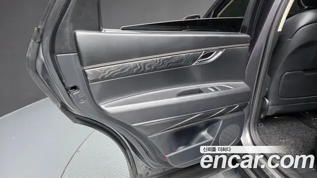 Genesis GV80 2022 — Şəkil 22/38