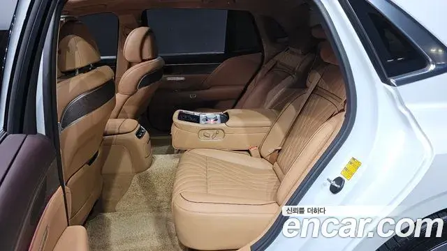 Genesis G90 2022 — Фото 12/20