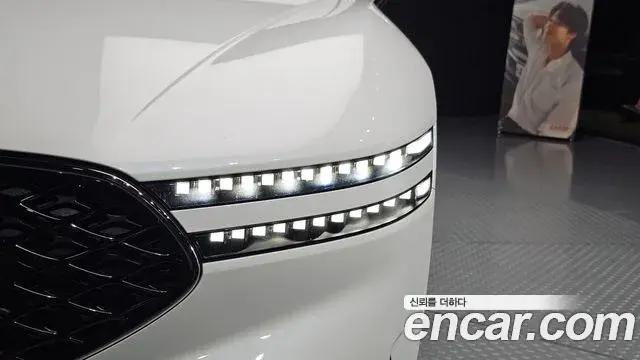 Genesis G90 2022 — Şəkil 4/38