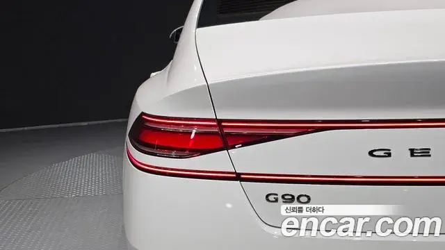 Genesis G90 2022 — Şəkil 1/38