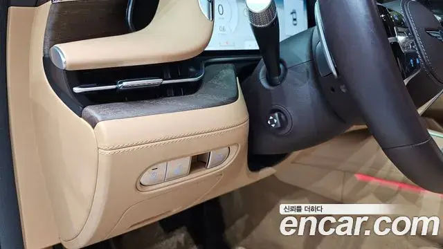 Genesis G90 2022 — Şəkil 9/38