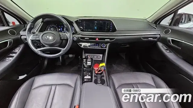 Hyundai Sonata 2019 — Фото 7/20