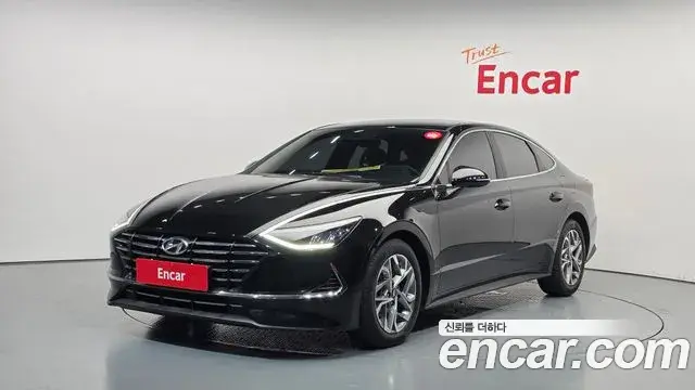 Hyundai Sonata Hybrid 2021 — Photo 16/30