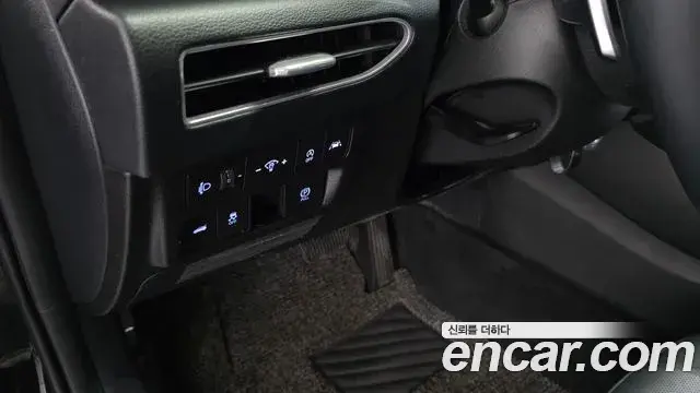 Hyundai Sonata Hybrid 2021 — Photo 6/30