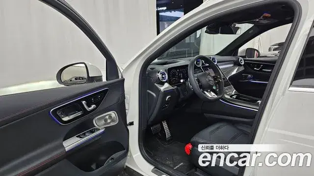 Mercedes-Benz GLC-Class 2025 — Фото 10/20