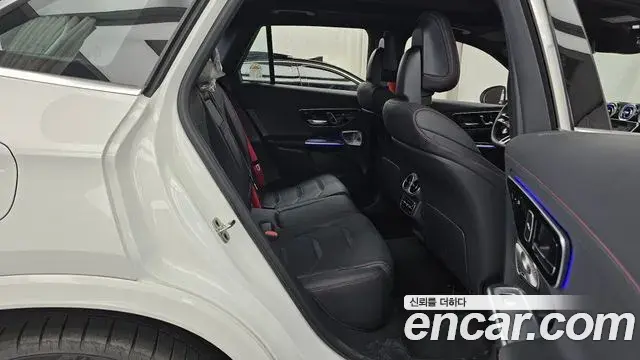 Mercedes-Benz GLC-Class 2025 — Фото 12/20