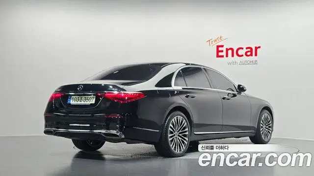 Mercedes-Benz S-Class 2021 — Фото 2/20