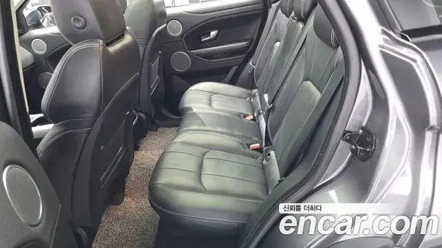 Land Rover Range Rover Evoque 2018 — Фото 12/20