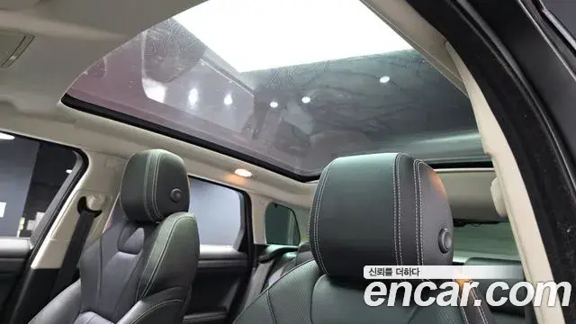 Land Rover Range Rover Evoque 2018 — Фото 18/20