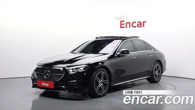 Mercedes-Benz E-Class 2025 — Фото 1/20