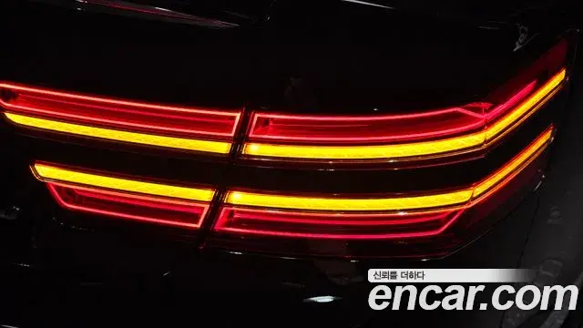Genesis G80 2022 — Şəkil 14/30
