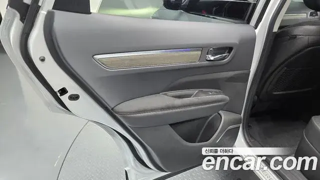 Renault Samsung QM6 2023 — Şəkil 24/31