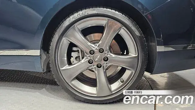 Genesis G80 2020 — ფოტო 14/32