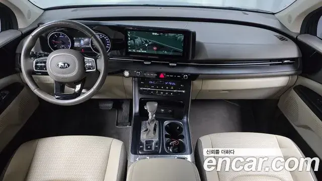 Kia Carnival 2021 — Фото 7/20