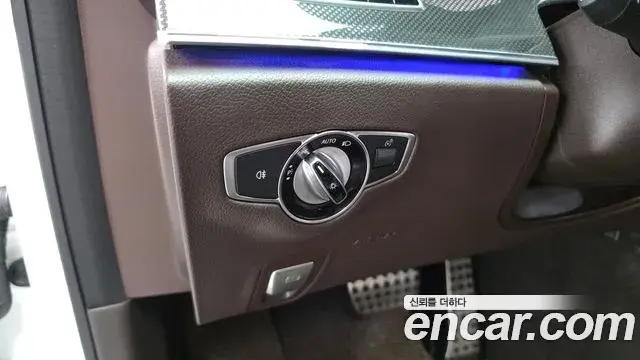 Mercedes-Benz CLS-Class 2019 — ფოტო 30/31
