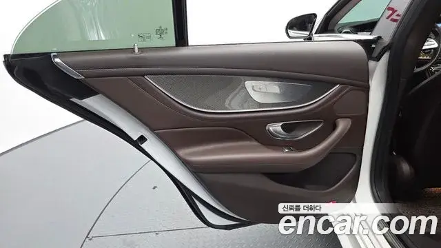 Mercedes-Benz CLS-Class 2019 — ფოტო 16/31