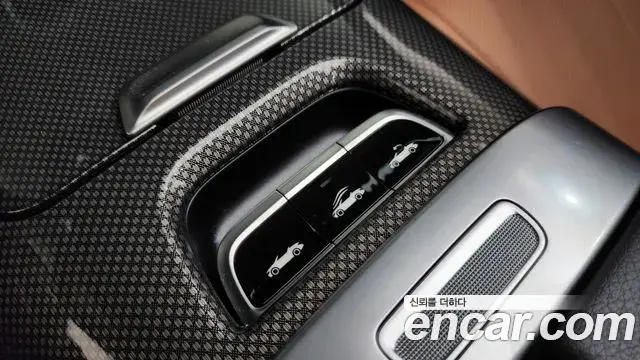 Mercedes-Benz CLE-Class 2024 — Photo 28/35