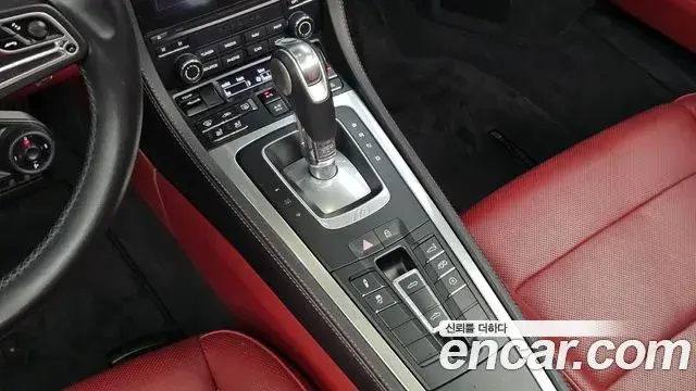 Porsche 718 Boxster 2019 — Şəkil 9/34