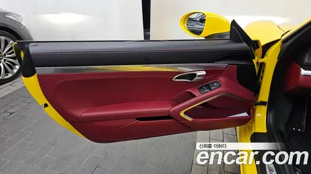 Porsche 718 Boxster 2019 — Şəkil 26/34
