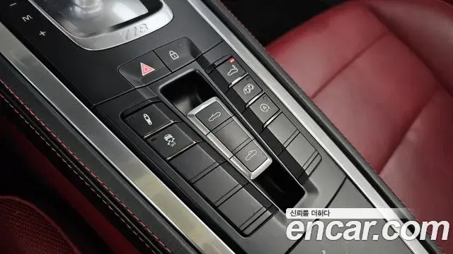 Porsche 718 Boxster 2019 — Şəkil 29/34