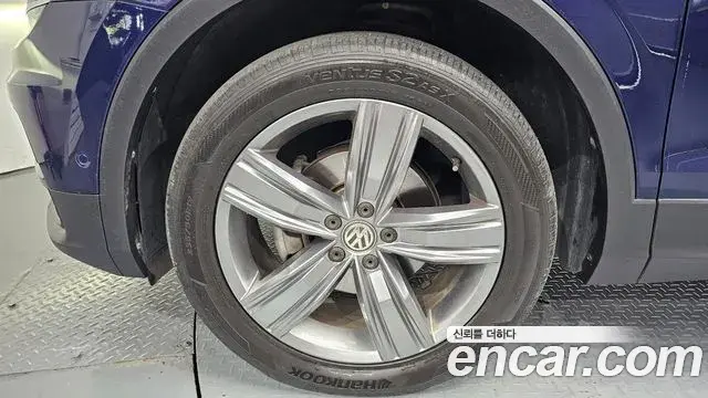 Volkswagen Tiguan 2018 — Şəkil 2/20