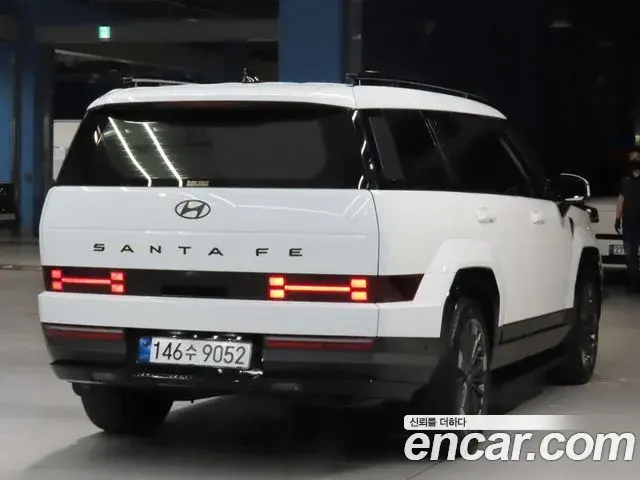 Hyundai Santa Fe 2025 — Photo 5/20