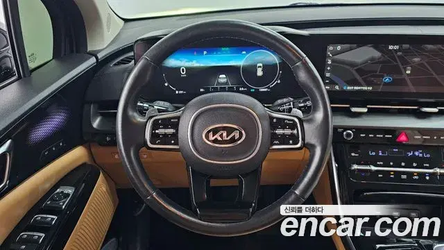 Kia Carnival 2021 — Фото 13/20
