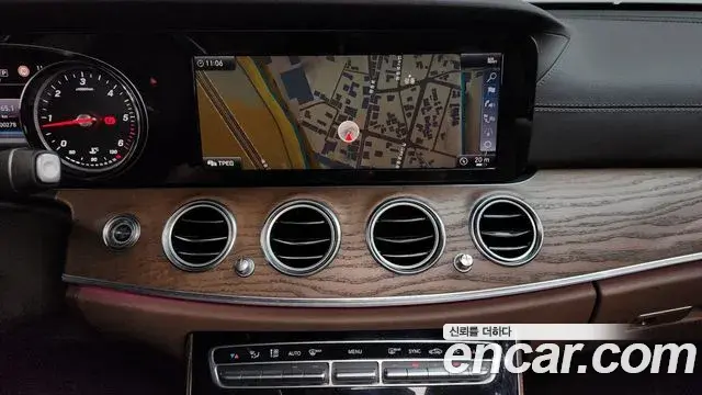 Mercedes-Benz E-Class 2019 — Şəkil 10/32