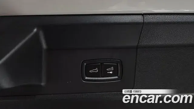 Porsche Panamera 2024 — Şəkil 14/33