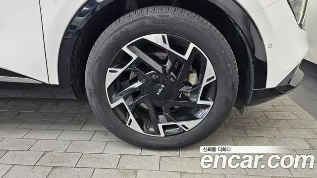 Kia Sportage 2021 — Photo 4/32
