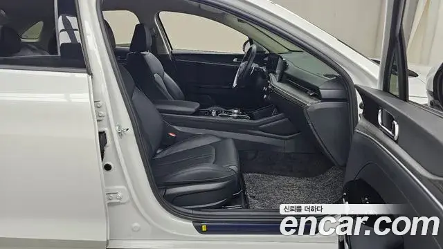 Kia K5 2025 — Photo 30/30