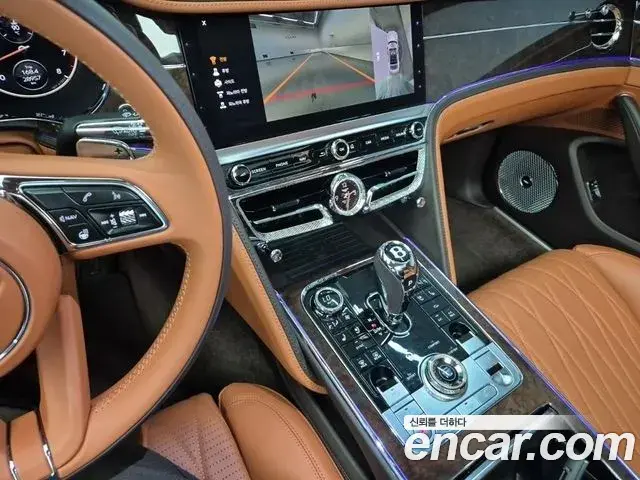 Bentley Flying Spur 2021 — Şəkil 17/19