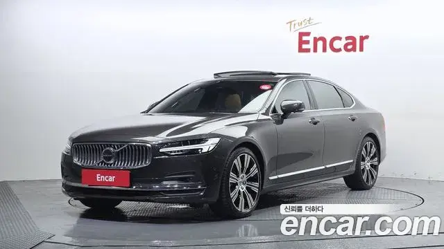 Volvo S90 2022 — Photo 10/20